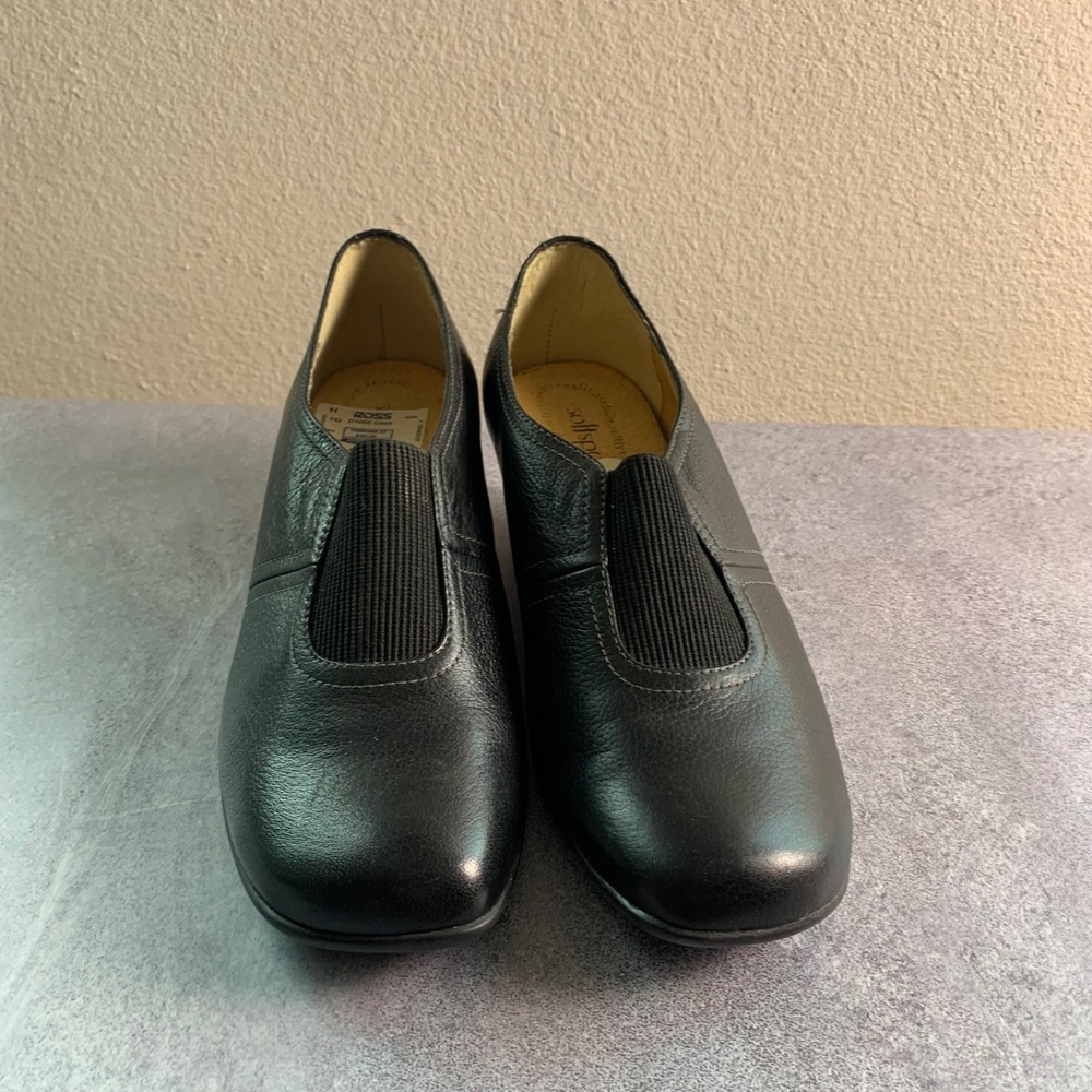 Softspots Women's Black Leather Comfort Wedge Heel Shoes - Size 8M‎